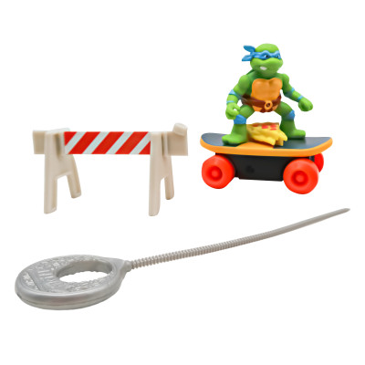 TMNT Черепашки-ніндзя класичні Скейтбордист з лаунчером Леонардо