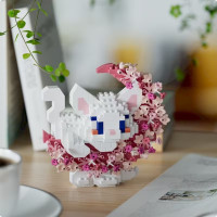 Дитячий конструктор Білий кіт 8980 серії "Cute Moon" 484 деталі Дитячий конструктор Білий кіт 8980 серії "Cute Moon" 484 деталі