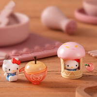 Фігурка-сюрприз "Яблучний воркшоп" Pop Top Hello Kitty 24WH-007 в асортименті Фігурка-сюрприз "Яблучний воркшоп" Pop Top Hello Kitty 24WH-007 в асортименті