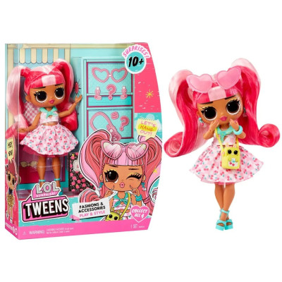 Дитячий ігровий набір з лялькою "Черрі-Леді" 542575 серії Tweens Core Дитячий ігровий набір з лялькою "Черрі-Леді" 542575 серії Tweens Core