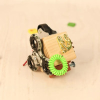 Розвиваюча іграшка Бізікуб "Дорожній" Temple Group TG200139 5х5х5 см Розвиваюча іграшка Бізікуб "Дорожній" Temple Group TG200139 5х5х5 см