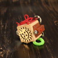 Розвиваюча іграшка Бізікуб "Дорожній" Temple Group TG200139 5х5х5 см Розвиваюча іграшка Бізікуб "Дорожній" Temple Group TG200139 5х5х5 см