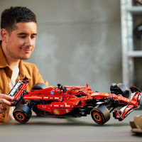 Конструктор LEGO Technic Автомобіль F1 Ferrari SF-24 1361 деталь (42207)