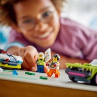 Конструктор LEGO City Переслідування маслкара на поліцейському автомобілі 213 деталей (60415)
