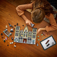 Конструктор LEGO Harry Potter Маєток родини Мелфой 1601 деталь (76453)