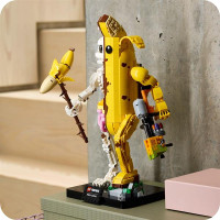 Конструктор LEGO Fortnite Peely Bone Фігурка з відеогри 1414 деталей (77072)