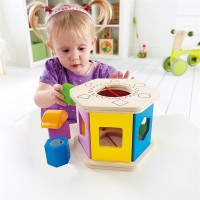 Сортер дерев'яний Hape з брязкальцями (E0407)