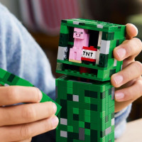 Конструктор LEGO Minecraft Кріпер 665 деталей (21276)