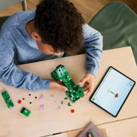 Конструктор LEGO Minecraft Кріпер 665 деталей (21276)