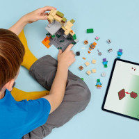 Конструктор LEGO Minecraft Підземелля зомбі 284 Деталі (21587)