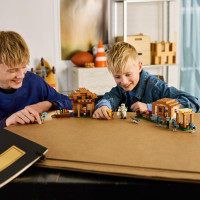 Конструктор LEGO® Minecraft® Напад викликача на село Іграшка Набір, 607 деталей (21596) Конструктор LEGO® Minecraft® Напад викликача на село Іграшка Набір, 607 деталей (21596)