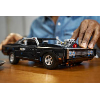 Конструктор LEGO® Technic Форсаж Автомобіль Dodge Charger R/T, 1516 деталей (42231)