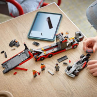 Конструктор LEGO® City Вантажівка для демонстрації F1® із перегоновим автомобілем Audi F1® 508 деталей (60493)