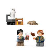 Конструктор LEGO Harry Potter Бук нук Гоґвортський експрес 832 деталі (76450)