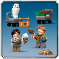 Конструктор LEGO Harry Potter Бук нук Гоґвортський експрес 832 деталі (76450)