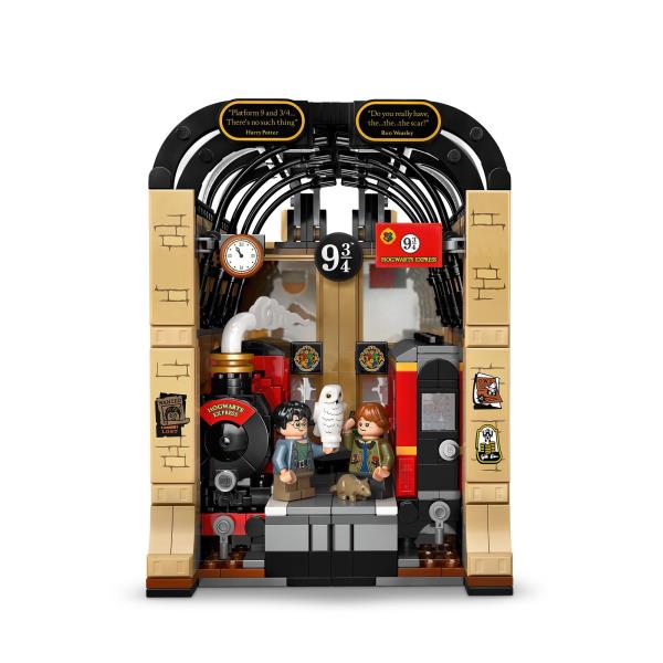 Конструктор LEGO Harry Potter Бук нук Гоґвортський експрес 832 деталі (76450)