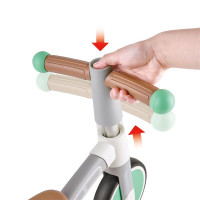 Біговел Hape Перша поїздка триколісний 7" світло-зелений (E0104)