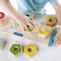 Дерев'яна логічна пірамідка Guidecraft Manipulatives Фігури на різьбі (G6901) Дерев'яна логічна пірамідка Guidecraft Manipulatives Фігури на різьбі (G6901)