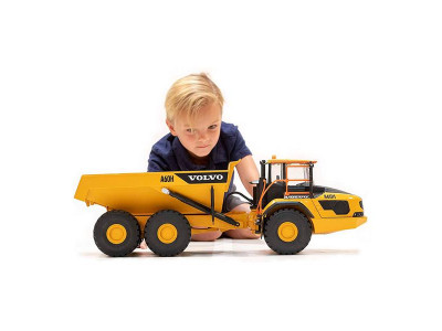 Модель Bruder Самоскид Volvo A60H 1:16 (02455) Модель Bruder Самоскид Volvo A60H 1:16 (02455)