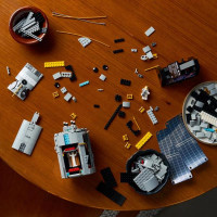 Конструктор LEGO® Icons Космічний телескоп «Габбл» - Набір наукового декору (11382) Конструктор LEGO® Icons Космічний телескоп «Габбл» - Набір наукового декору (11382)