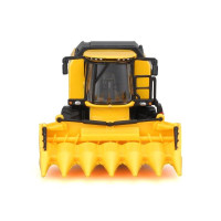 Модель Bburago Зернозбиральний комбайн New Holland TC5.90 з кукурузною жаткою 1:32 (18-31722)
