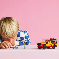 Конструктор LEGO City Пляжна рятувальна вантажівка 214 деталей (60453) Конструктор LEGO City Пляжна рятувальна вантажівка 214 деталей (60453)