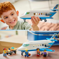 Конструктор LEGO® City Пасажирський літак - Конструктор іграшкового літака, 118 деталей (60492)