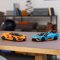Конструктор LEGO Speed Champions Lamborghini Revuelto і Huracan STO 607 деталей (77238)