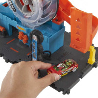 Трек Hot Wheels City Карколомні трюки в шиномонтажі (HDP02)