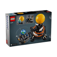 Конструктор LEGO Technic Земля та Місяць на орбіті 526 деталей (42179)Конструктор LEGO Harry Potter Летючий Форд Англія 165 деталей (76424)