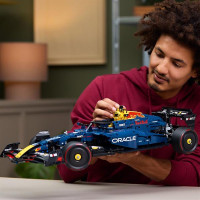 Конструктор LEGO Technic Автомобіль F1 Oracle Red Bull Racing RB20, 1639 деталей (42206)