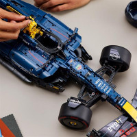 Конструктор LEGO Technic Автомобіль F1 Oracle Red Bull Racing RB20, 1639 деталей (42206)