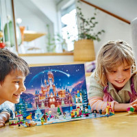 Різдвяний адвент-календар 2024 LEGO Disney 253 деталей (43253)