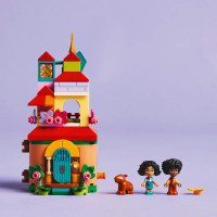 Конструктор LEGO Disney Мінібудинок Енканто 186 деталей (43261)