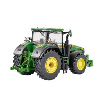 Модель Britains Трактор John Deere 8R 410 1:32 (43288) Модель Britains Трактор John Deere 8R 410 1:32 (43288)