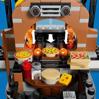 Конструктор LEGO® City Доставка піци з різними транспортними засобами, 494 деталі (60496)