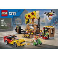 Конструктор LEGO® City Доставка піци з різними транспортними засобами, 494 деталі (60496)