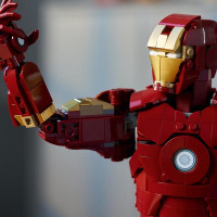 Конструктор LEGO Super Heroes Marvel Залізна Людина в броні Mark 3. Колекційний набір 1297 Деталей (76344)
