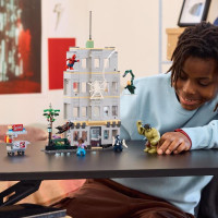 Конструктор LEGO® Marvel Епічна сутичка Людини-Павука проти Халка, 534 деталі (76350)