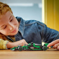 Конструктор LEGO Speed Champions Автомобіль для перегонів KICK Sauber F1 Team C44, 259 деталей (77247)