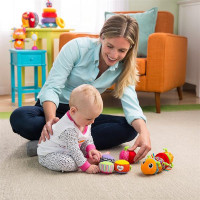М'яка іграшка Lamaze Збери гусеничку (L27244) М'яка іграшка Lamaze Збери гусеничку (L27244)