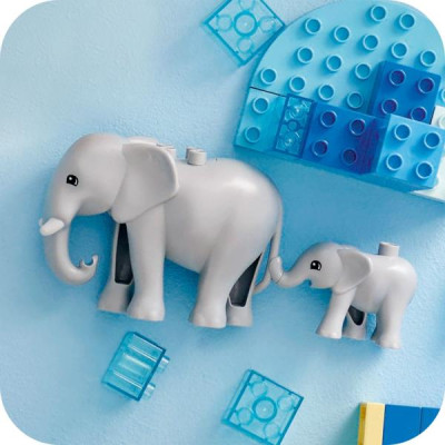 Конструктор LEGO DUPLO Town Сімейства диких тварин 3-в-1, 92 деталі (10446)