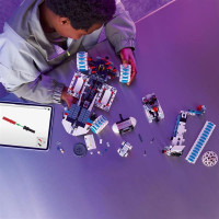 Конструктор LEGO Technic Місяцехід Lunar Outpost Космічний корабель 1082 деталі (42211)