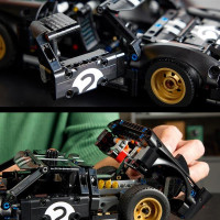 Конструктор LEGO Technic Автомобіль для перегонів Ford GT40 MKII 1966 року 793 Деталі (42223)