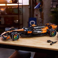 Конструктор LEGO® Technic Автомобіль McLaren MCL39 F1®, 585 деталей (42228)