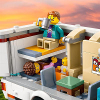 Конструктор LEGO City Пригодницький будинок на колесах для відпустки 385 деталей (60454)