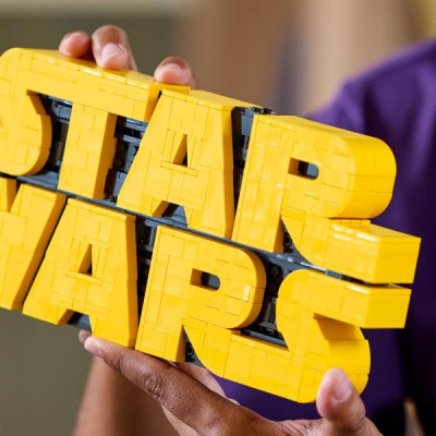 Конструктор LEGO Star Wars Логотип з кубиків Зоряні війни 700 деталей (75407)