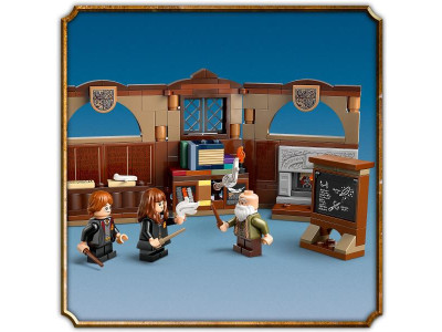 Конструктор LEGO Harry Potter Замок Гоґвортс: урок чарів 204 деталі (76442)