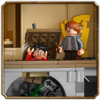 Конструктор LEGO Harry Potter Замок Гоґвортс головна вежа 2135 деталей (76454)