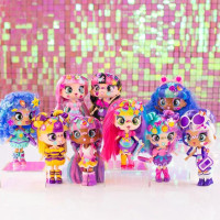 Лялька-сюрприз Decora Girlz Різнокольоровий сюрприз наліпками (D1000)